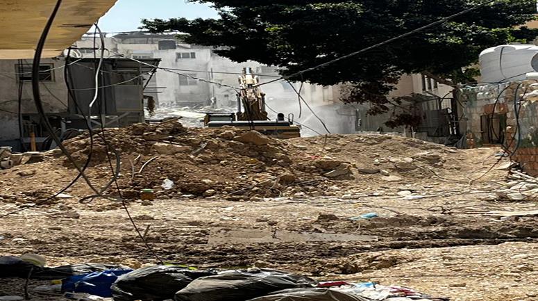 جيش الاحتلال يواصل عمليات الهدم والتدمير في مخيم طولكرم